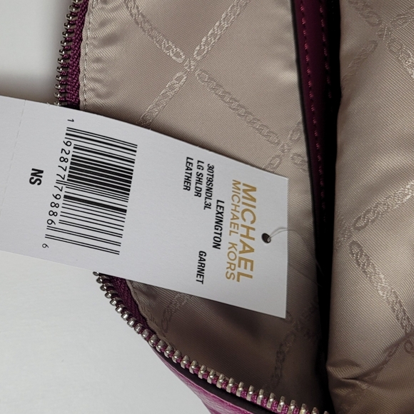 Michael Kors Lexington Large Pebbled Leather Shoulder Bag - Picture 4 of 5